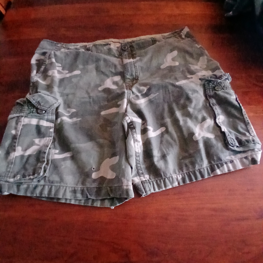 Camouflage Cargo Shorts